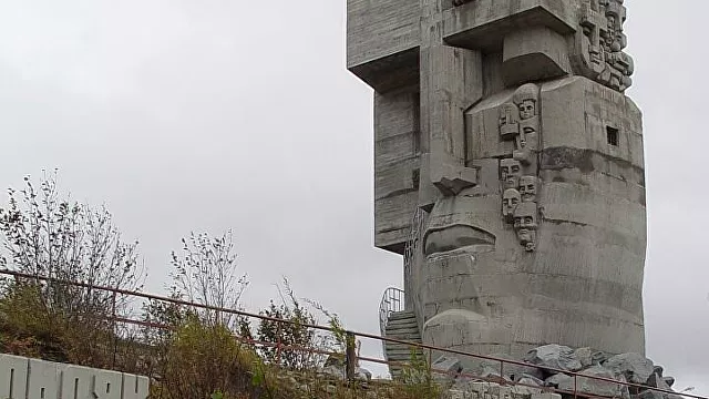 Петербургские реставраторы восстановят монумент 