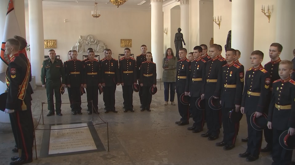 В Благовещенской церкви прошла панихида по случаю годовщины упокоения генералиссимуса Суворова