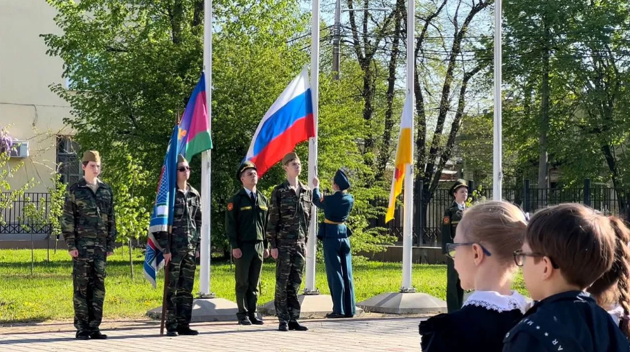 В российских школах с сентября будут больше рассказывать детям о традиционных ценностях