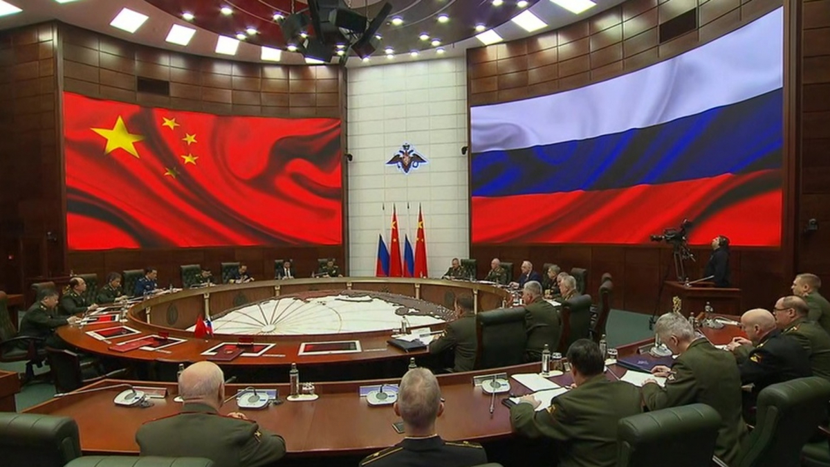 РФ и Китай подписали меморандум взаимодействия военных академий двух стран