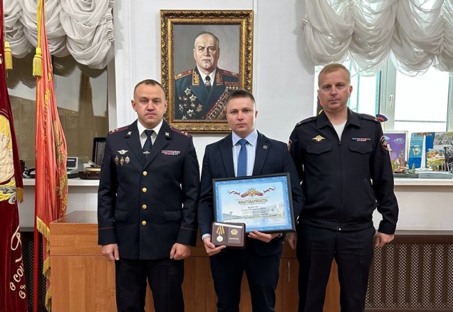 В Красногорск вернулся полицейский – участник СВО, награждённый медалью 