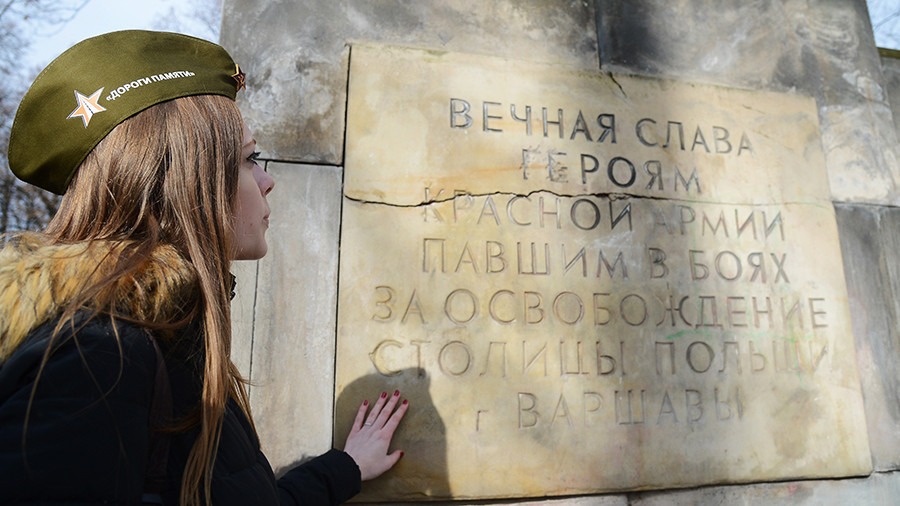 В России поддержали позицию Вячеслава Володина, призвавшего расследовать убийства красноармейцев в Польше