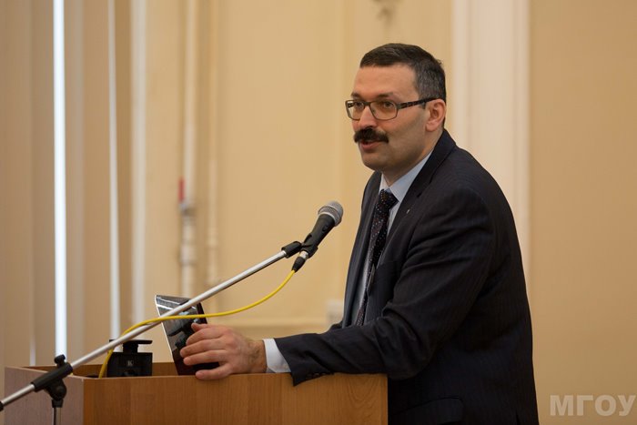 Профессор Андрей Бакурадзе награждён грамотой Министерства обороны РФ