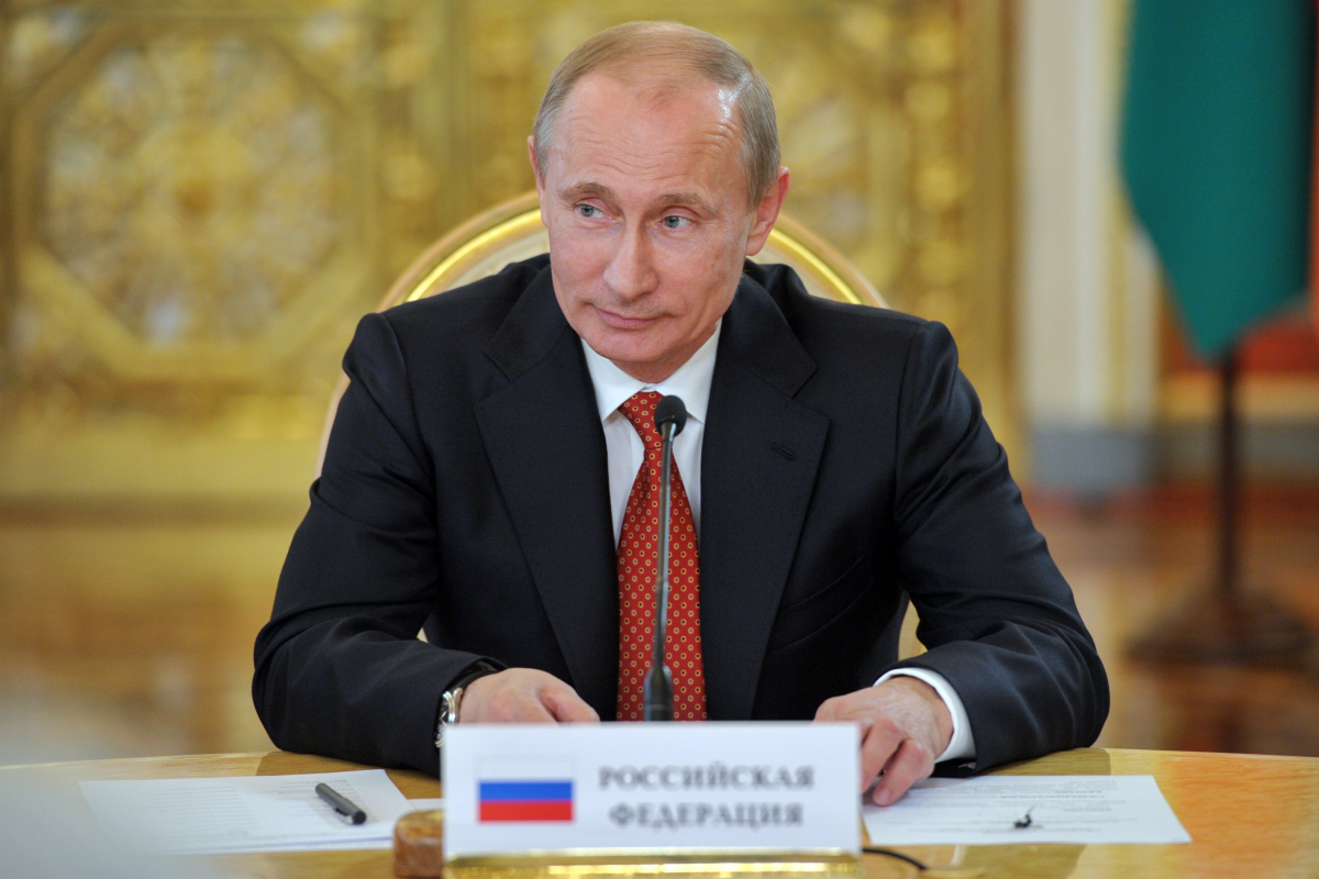 Грачья Погосян поздравил Владимира Путина с победой на выборах Президента России