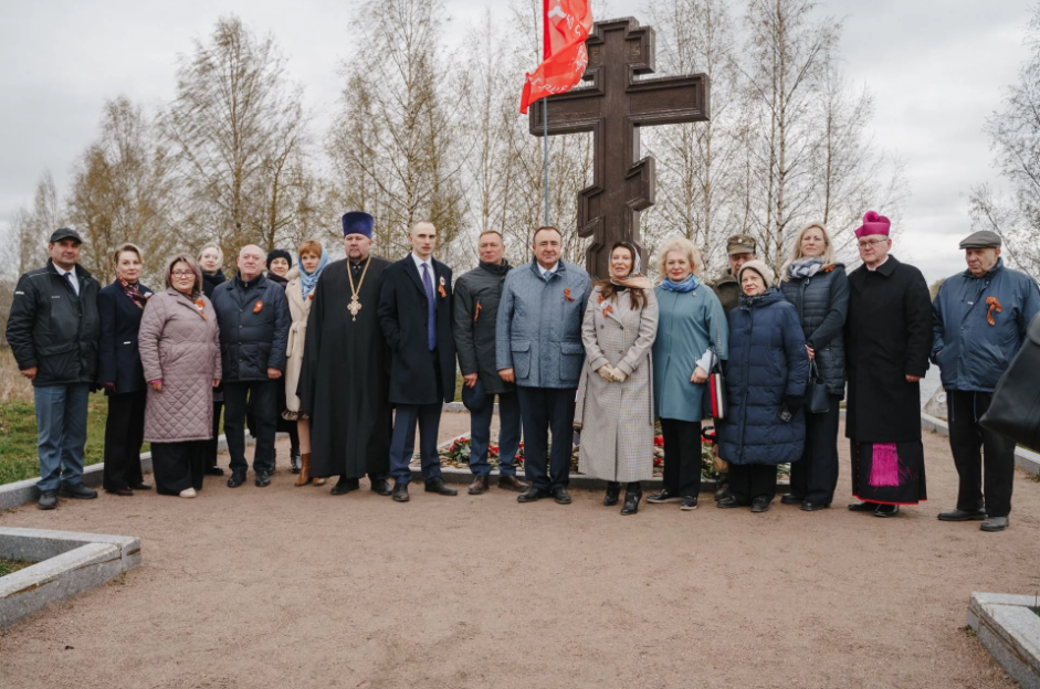 На Невском пятачке почтили память освободителей Ленинградской земли