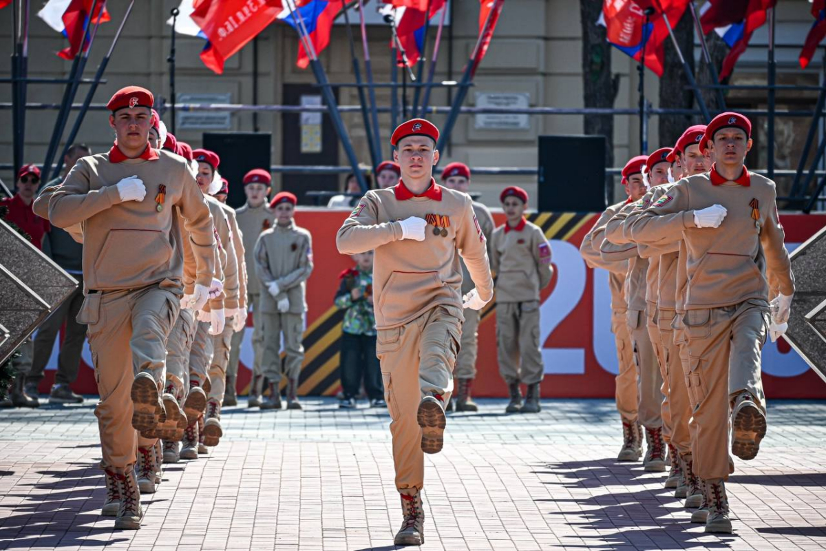 Юнармейцы Благовещенска приняли участие в акции «Вахта Памяти»