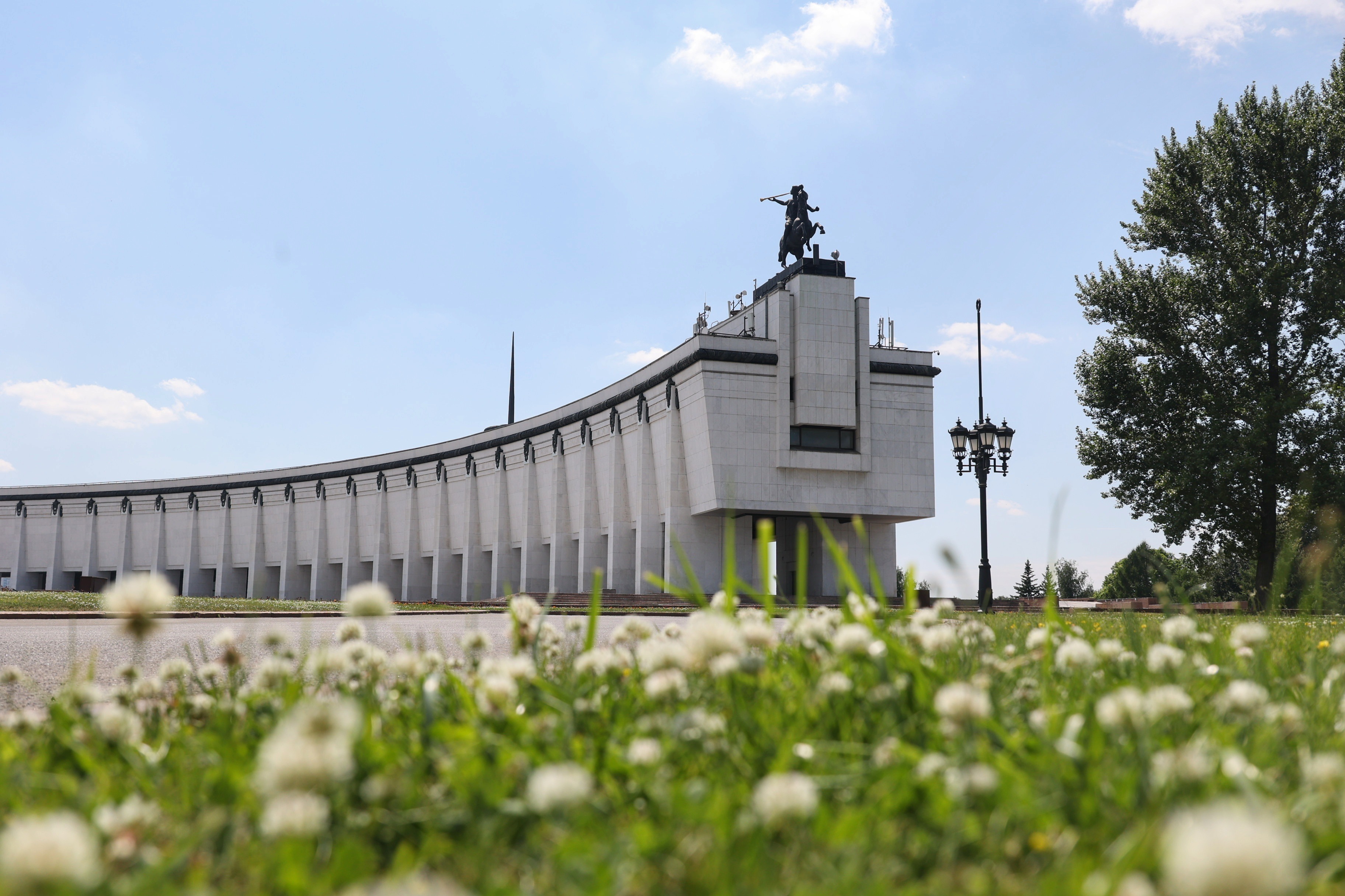Выставка АНО 